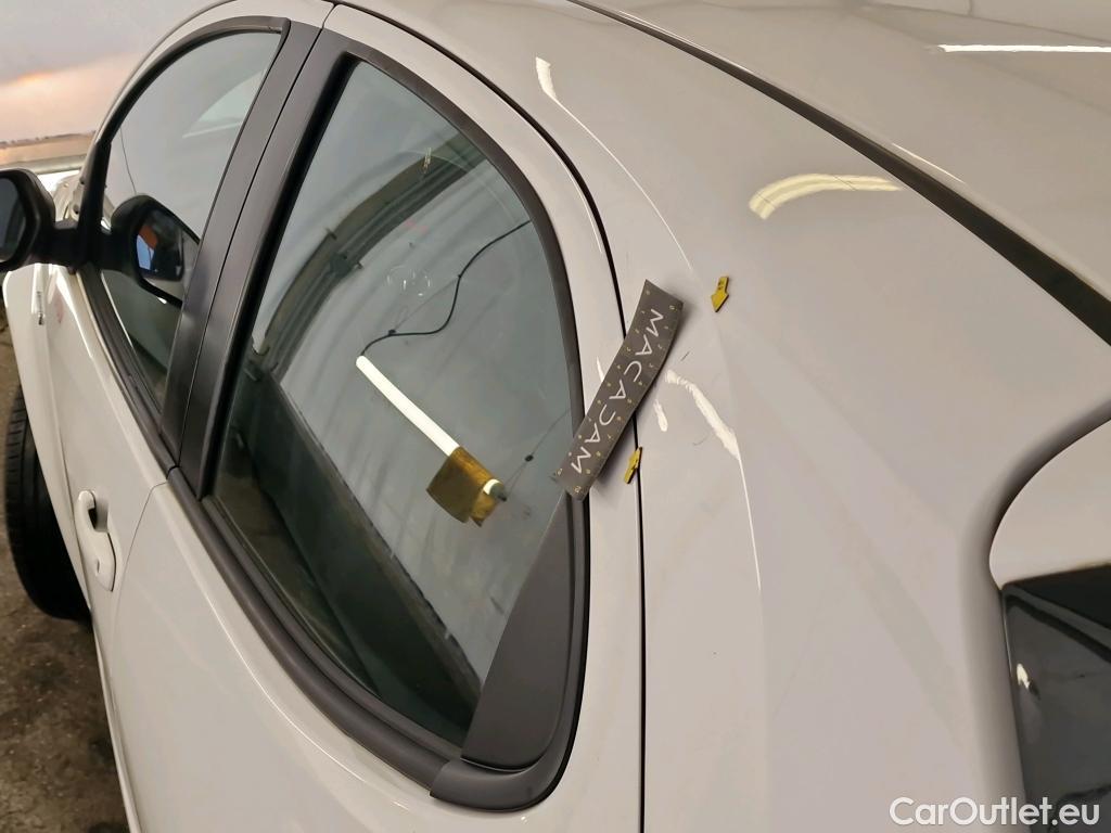  Toyota  Yaris TOYOTA  Hybride / 2019 / 5P / Berline Hybride 116h France Business Stage Acad #1