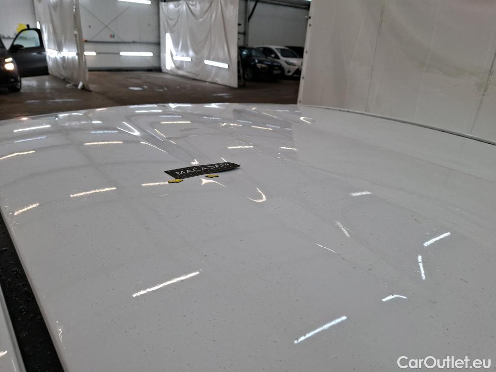  Toyota  Yaris TOYOTA  Hybride / 2019 / 5P / Berline Hybride 116h Dynamic Business Beyond Zer #13