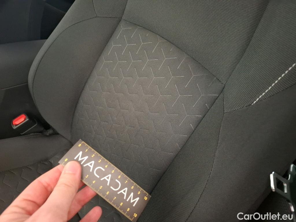  Toyota  Corolla TOYOTA  Touring Sports / 2018 / 5P / Break Hybride 184h Dynamic Business Stage Acad #19