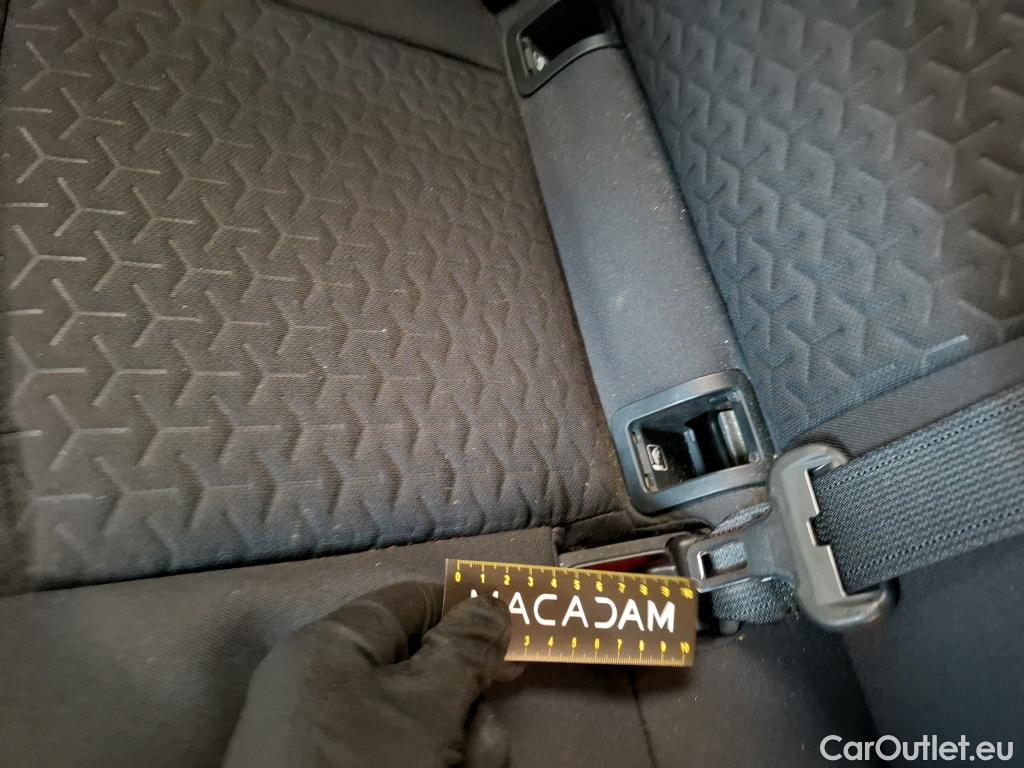  Toyota  Yaris Cross  Hybride / 2021 / 5P / SUV 1.5 HYBRID 116H DESIGN AUTO AWD  #7