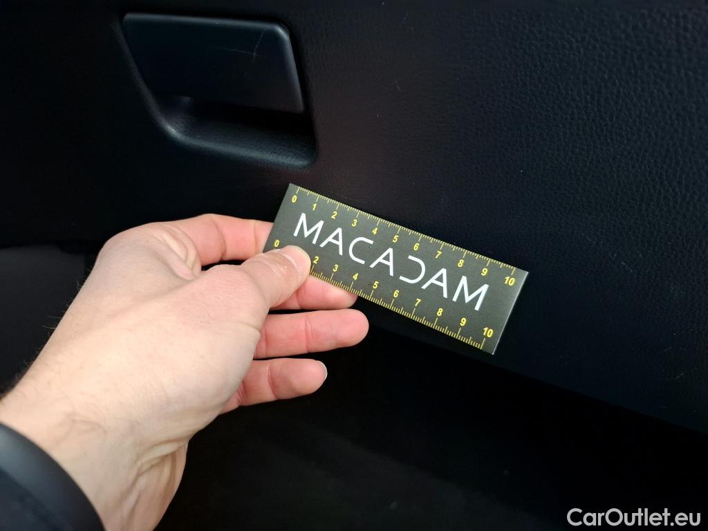  Toyota  Yaris TOYOTA  Hybride / 2019 / 5P / Berline Hybride 116h Dynamic Business Beyond Zer #11