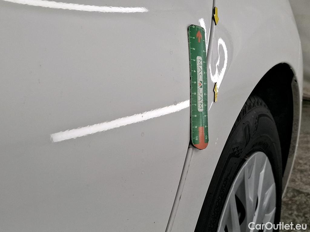  Toyota  Yaris TOYOTA  Hybride / 2019 / 5P / Berline Hybride 116h Dynamic Business Beyond Zer #11