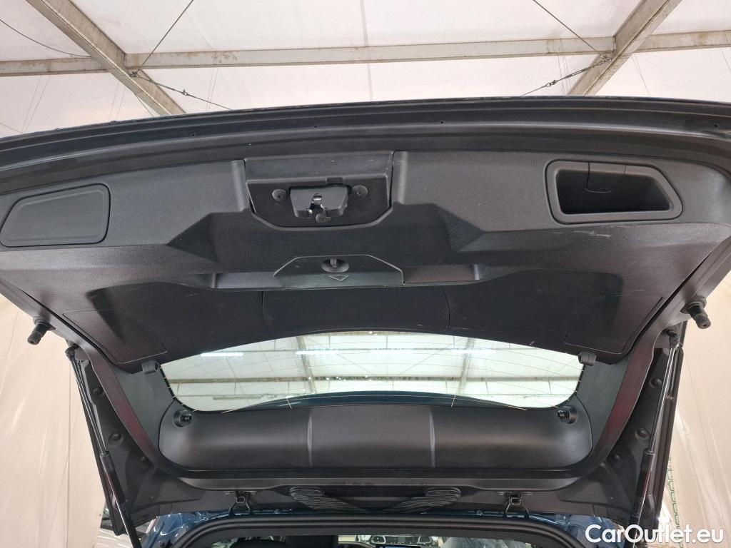  Peugeot  3008  II Active Pack 1.2 PureTech 130CV BVA8 E6d #10