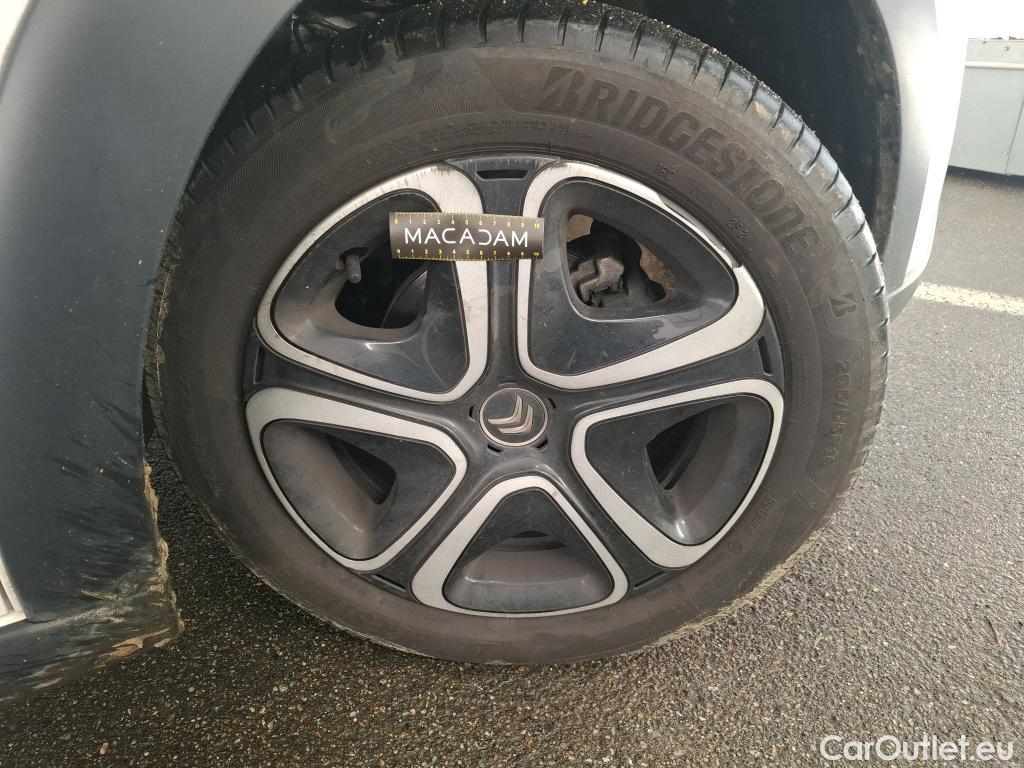  Citroen  C3  Société Feel 1.5 BlueHDI 100CV BVM6 E6dT #1