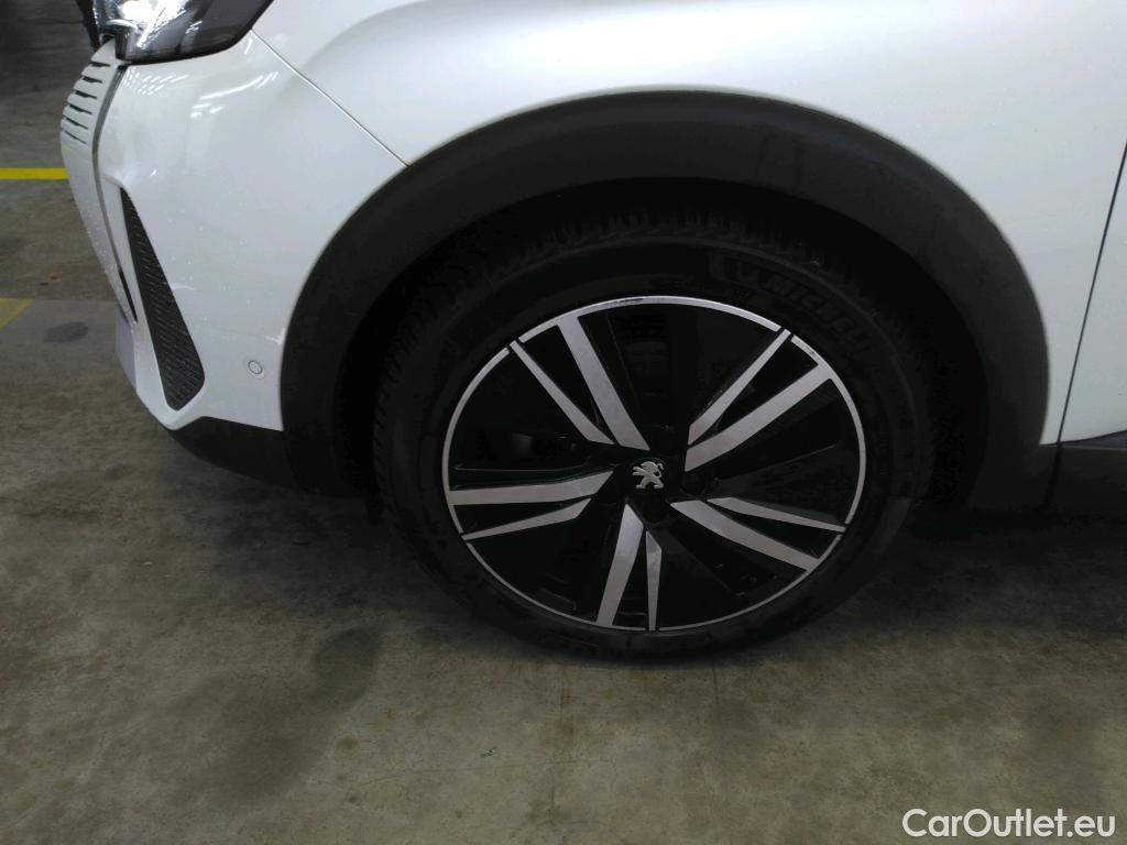  Peugeot  3008 PEUGEOT  / 2020 / 5P / SUV 1.6 HYBRID 225 E-EAT8 GT Pack #16