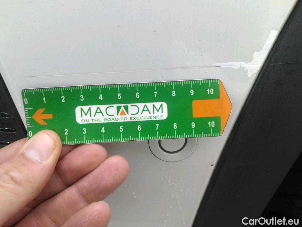  Peugeot  3008 PEUGEOT  / 2020 / 5P / SUV 1.6 HYBRID 225 E-EAT8 GT Pack #5