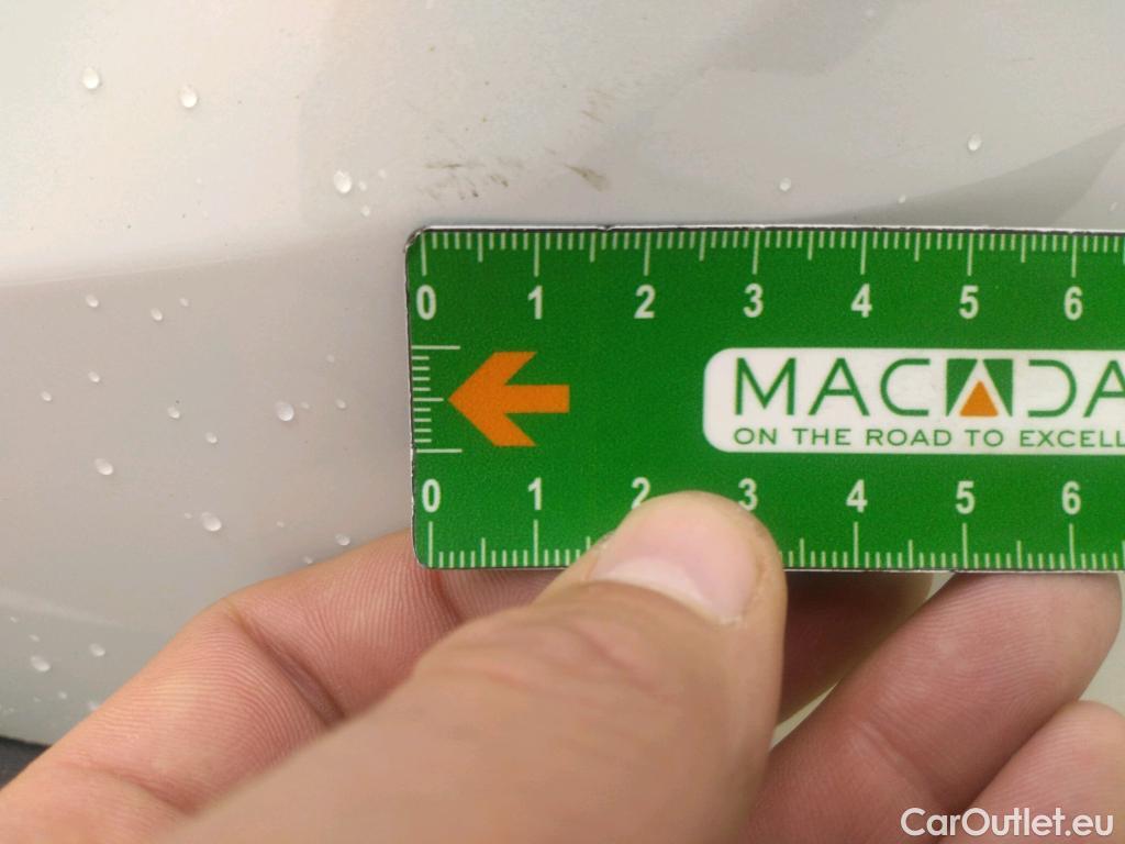  Peugeot  3008 PEUGEOT  / 2020 / 5P / SUV 1.6 HYBRID 225 E-EAT8 GT Pack #38