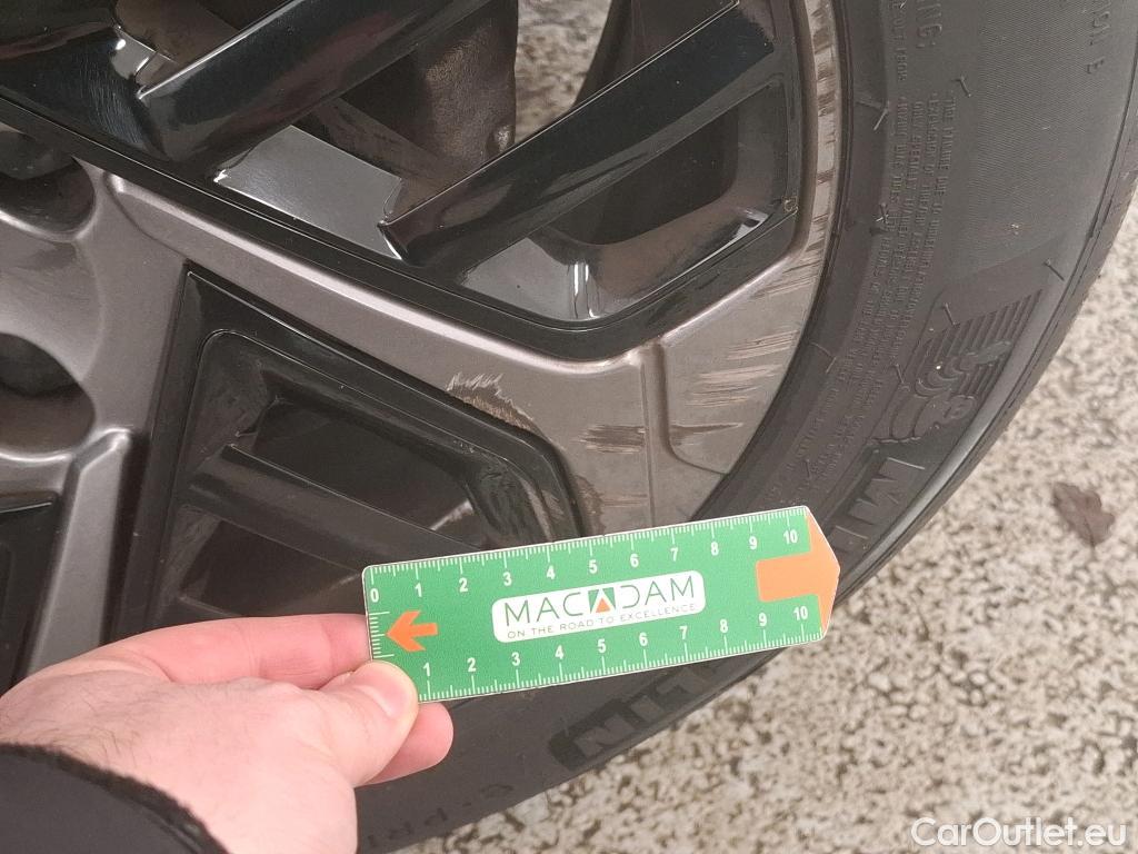  Citroen  C4  X Feel Pack 1.2 PureTech 130CV BVA8 6E #3