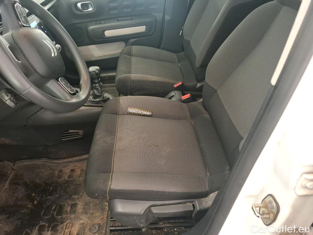  Citroen  C3  Société Feel 1.5 BlueHDI 100CV BVM6 E6dT #5