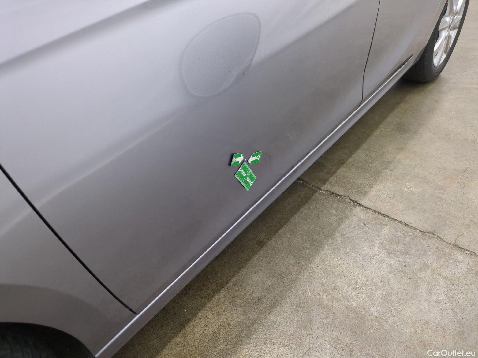  Opel  Corsa  F Edition Business 1.2 75CV BVM5 E6d #19