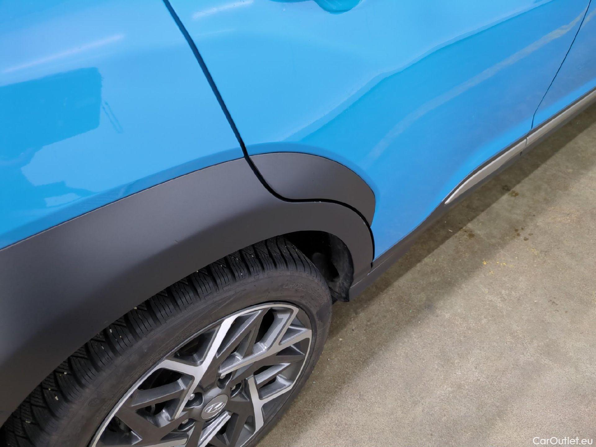  Hyundai  Konna HYUNDAI Kona / 2020 / 5P / SUV 1.6 HYBRID 141 EXECUTIVE HEV #26