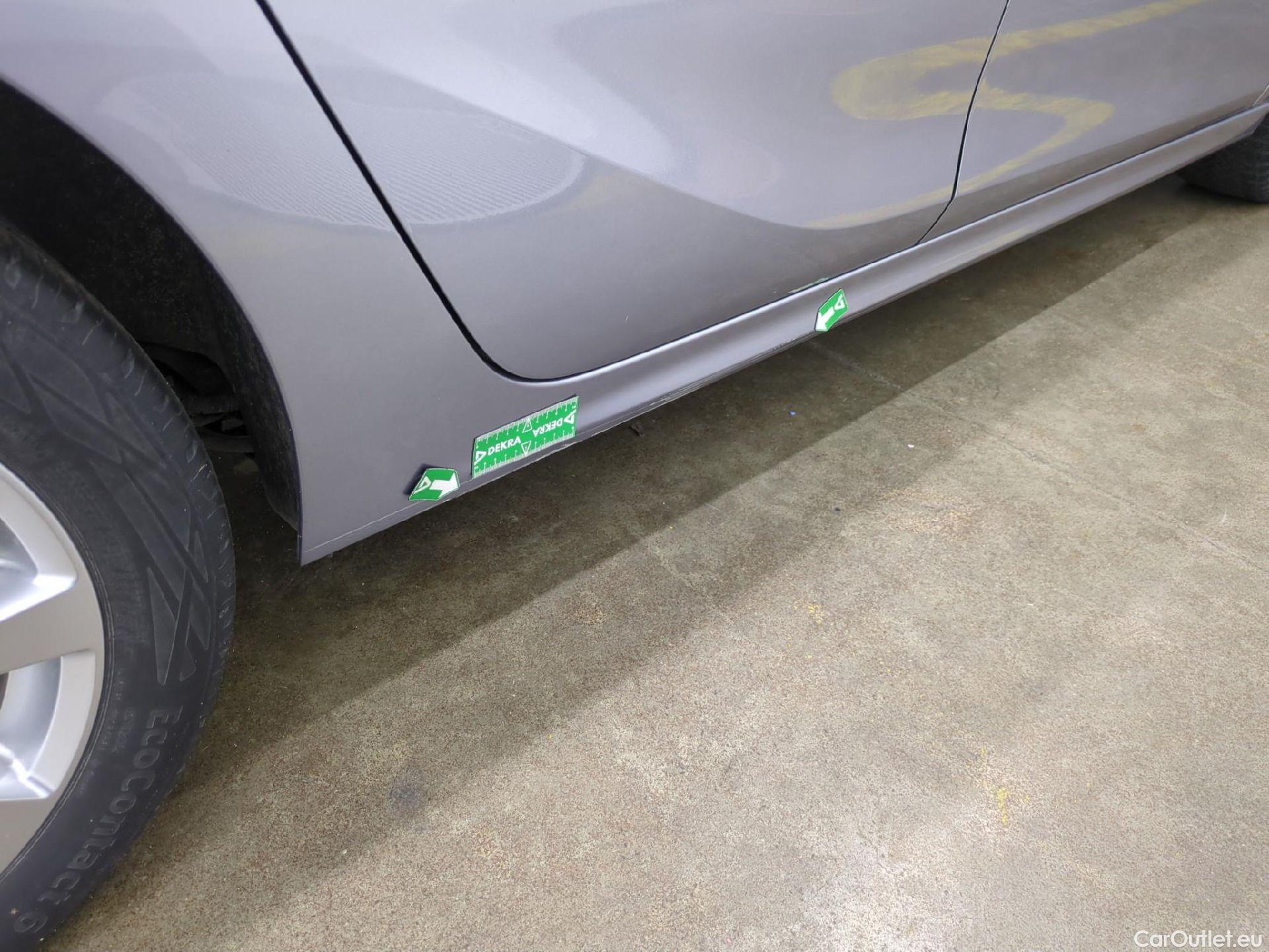  Opel  Corsa  F Edition Business 1.2 75CV BVM5 E6d #10