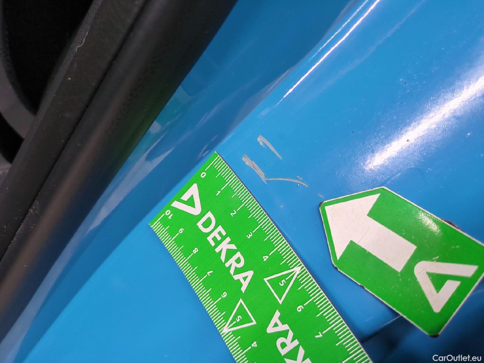  Hyundai  Konna HYUNDAI Kona / 2020 / 5P / SUV 1.6 HYBRID 141 EXECUTIVE HEV #3