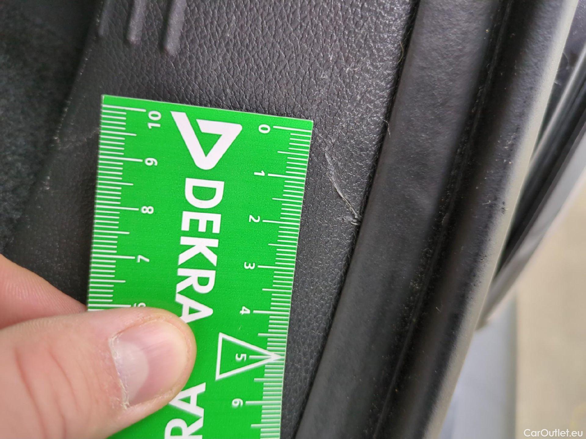  Hyundai  Konna HYUNDAI Kona / 2020 / 5P / SUV 1.6 HYBRID 141 EXECUTIVE HEV #5