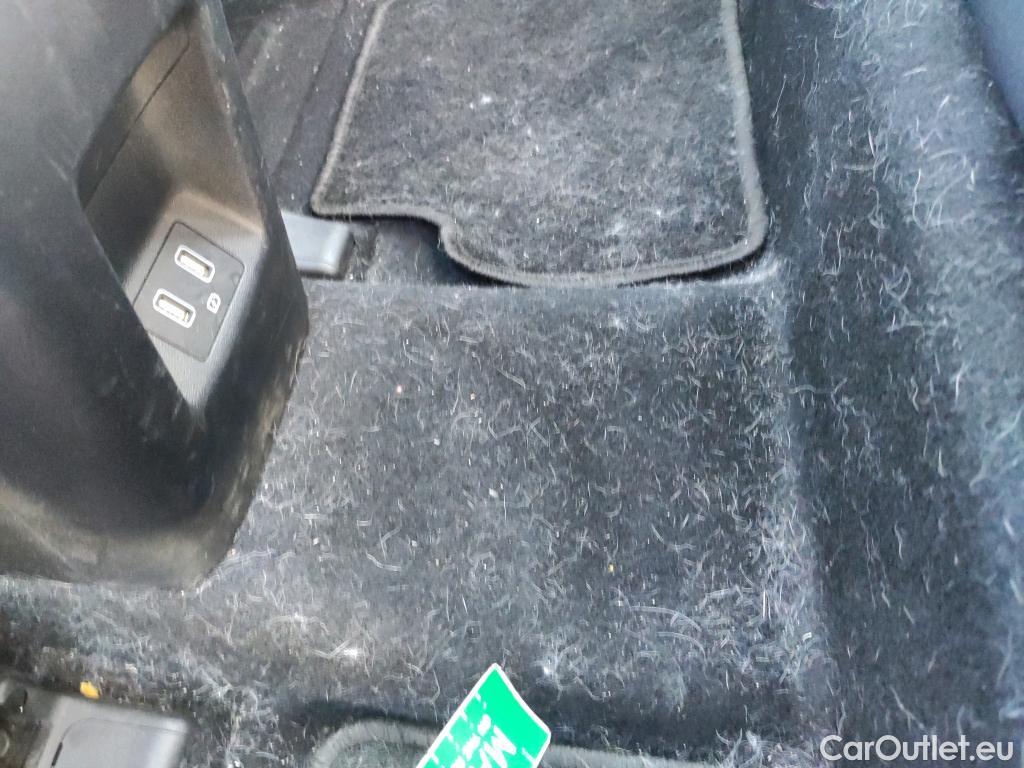  Hyundai  Tucson HYUNDAI  / 2020 / 5P / todoterreno 1.6 TGDI PHEV 195kW Tecno Sky Auto 4x4 #11