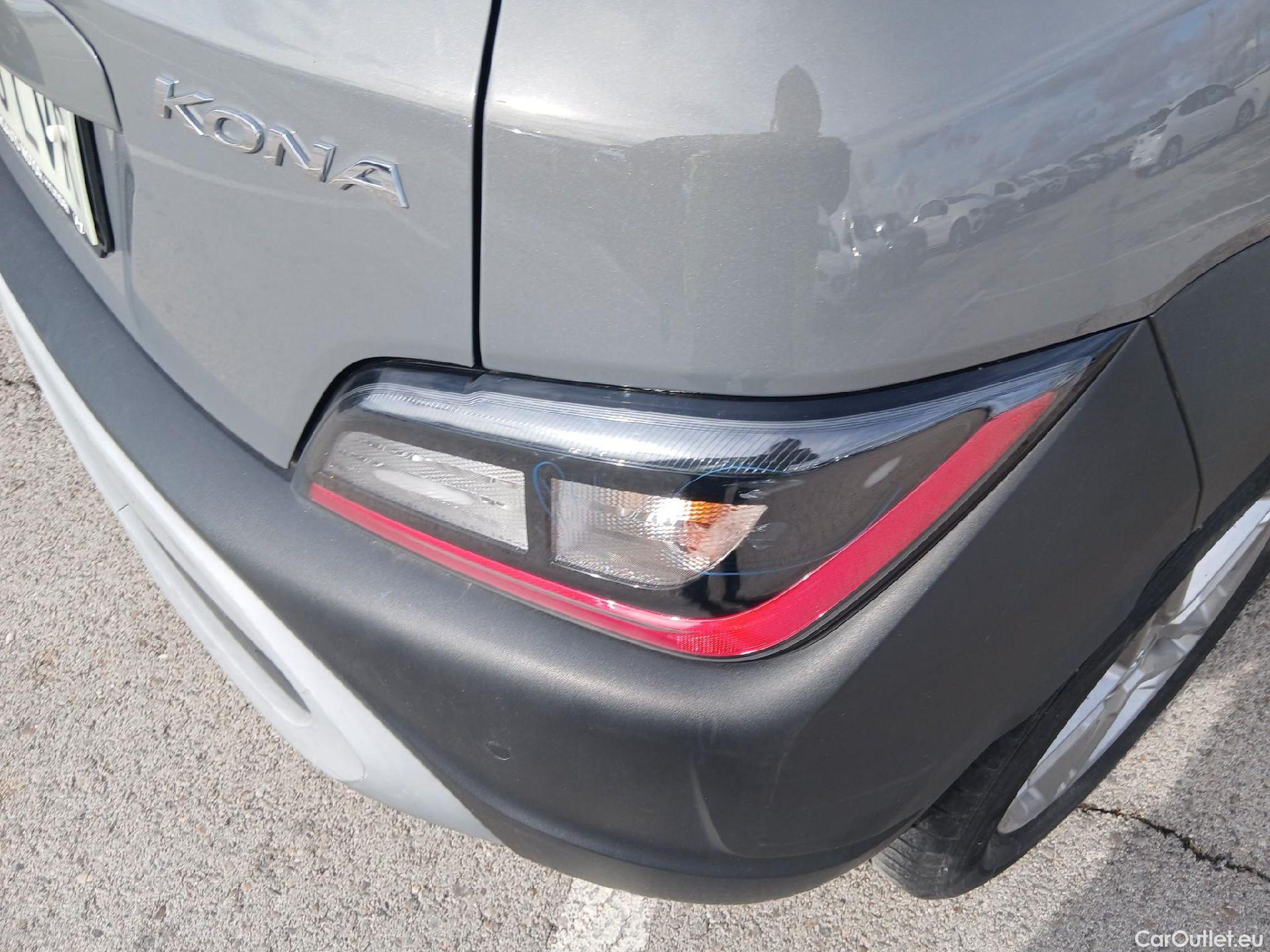  Hyundai  Konna HYUNDAI Kona / 2020 / 5P / todoterreno 1.0 TGDI Maxx 4X2 #28