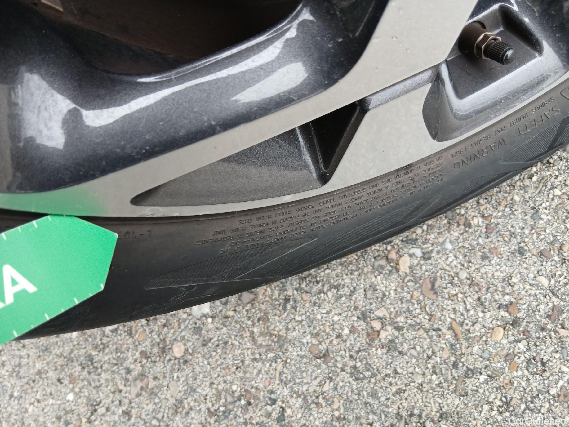  KIA  Sportage KIA  1.6MHEV Drive 100kW(136CV) 4x2(Crist Tintados)(CX) #11