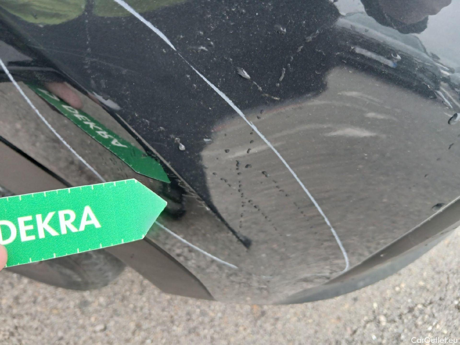  KIA  Sportage KIA  1.6MHEV Drive 100kW(136CV) 4x2(Crist Tintados)(CX) #16