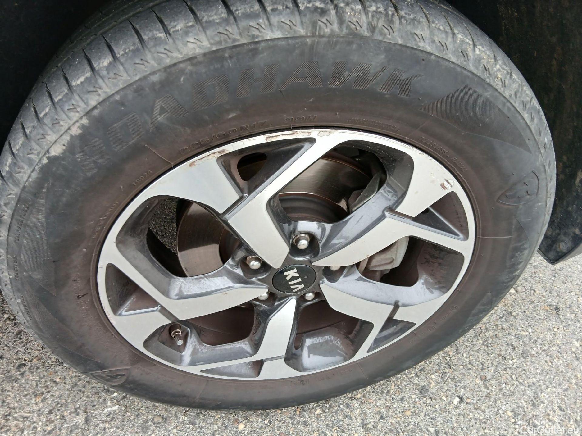  KIA  Sportage KIA  1.6MHEV Drive 100kW(136CV) 4x2(Crist Tintados)(CX) #14