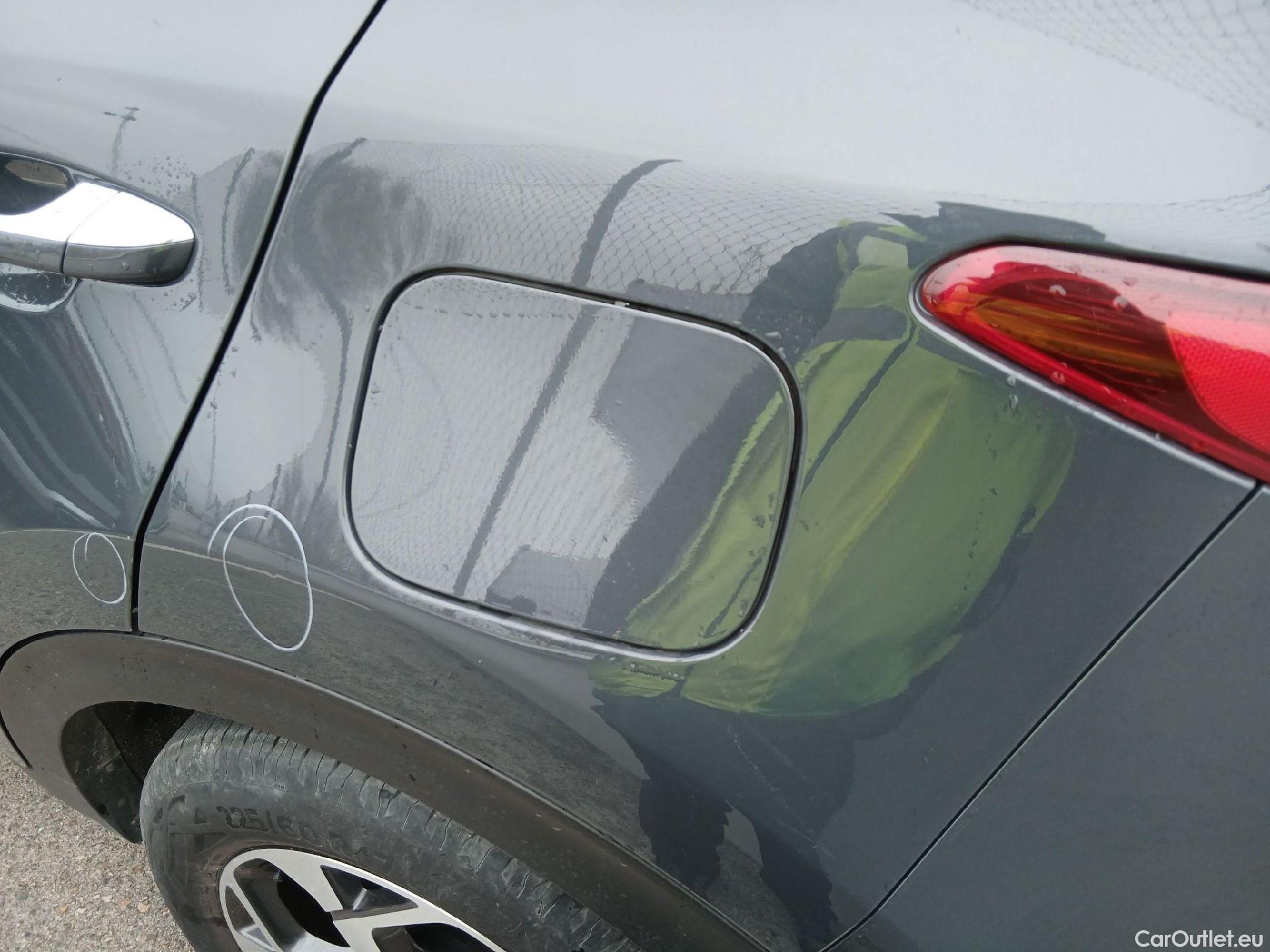  KIA  Sportage KIA  1.6MHEV Drive 100kW(136CV) 4x2(Crist Tintados)(CX) #29