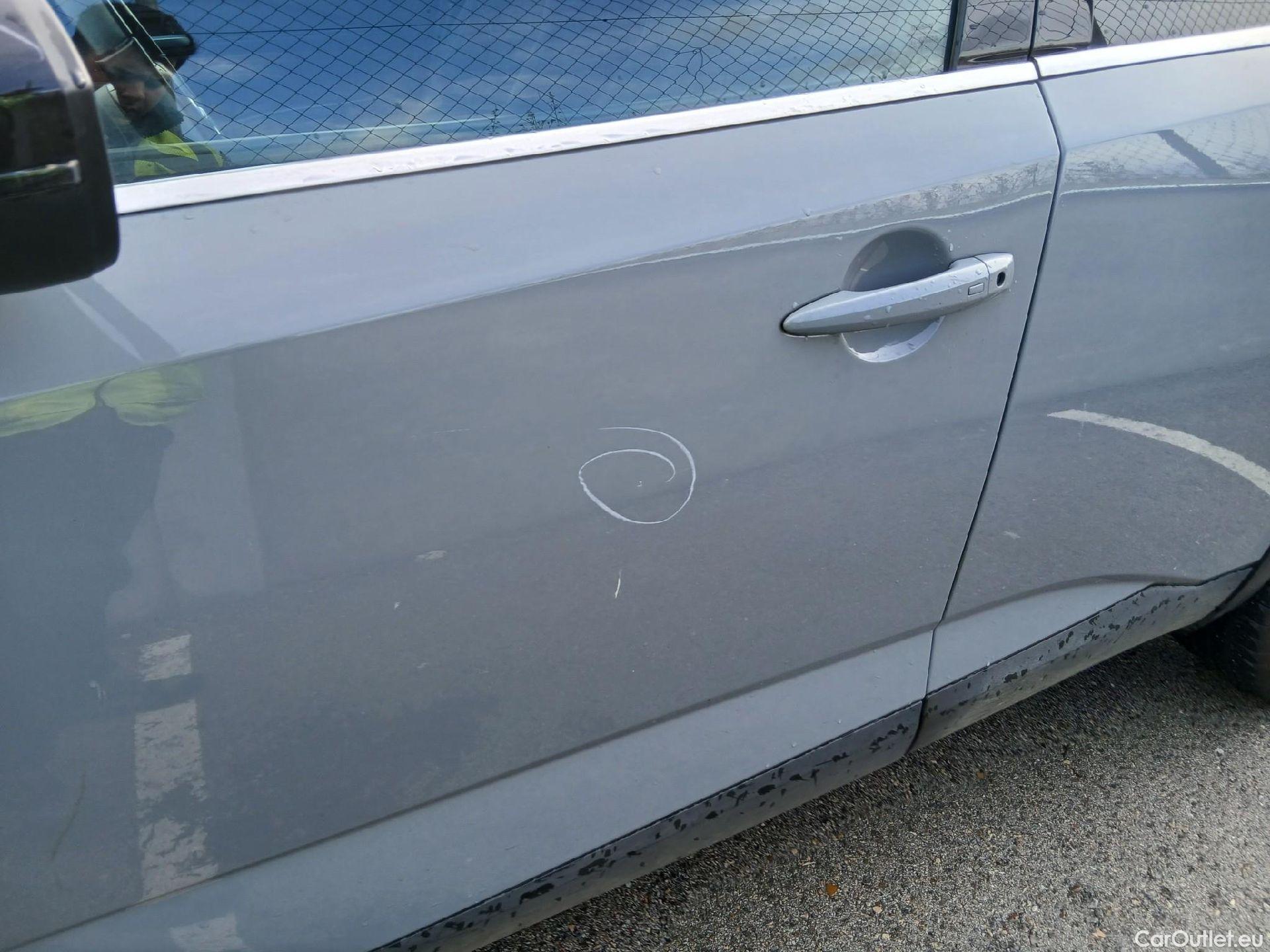  Nissan  Qashqai NISSAN  / 2021 / 5P / todoterreno DIG-T 103kW N-Connecta (Skyline Pack) #17