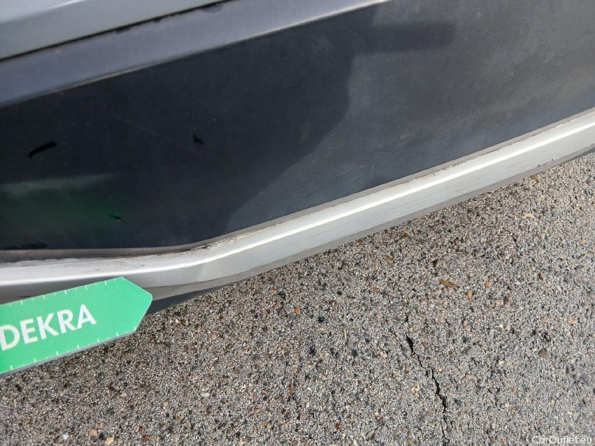  Nissan  Qashqai NISSAN  / 2021 / 5P / todoterreno DIG-T 103kW N-Connecta (Skyline Pack) #25