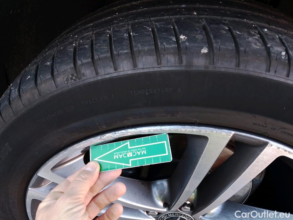  Mercedes  G-Klasee MERCEDES-BENZ GLE / 2018 / 5P / todoterreno GLE 300 d 4MATIC #9