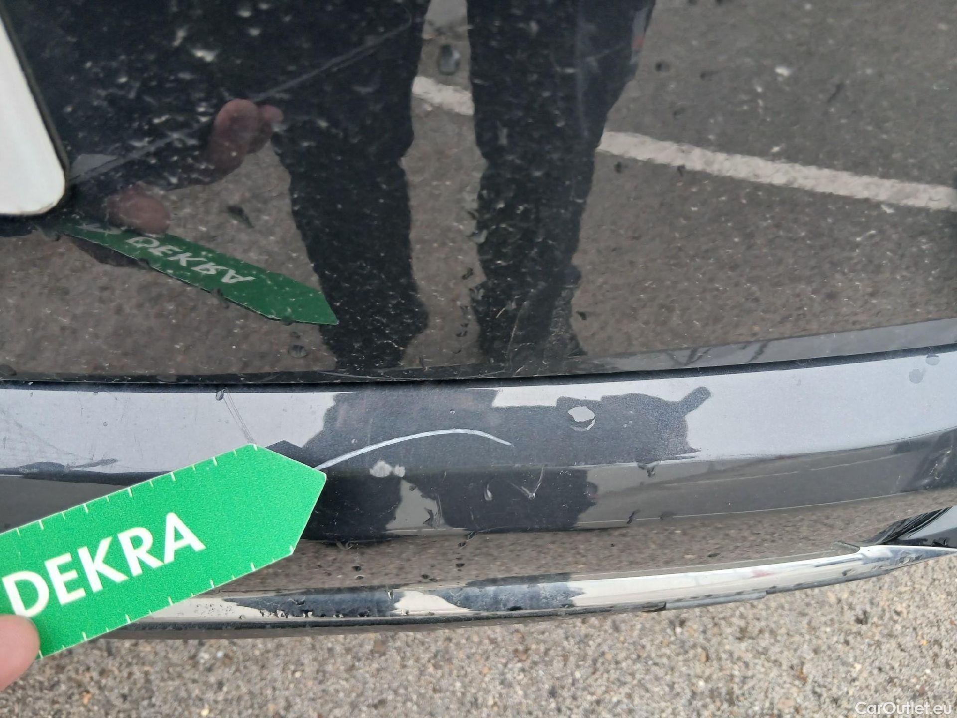  KIA  Sportage KIA  1.6MHEV Drive 100kW(136CV) 4x2(Crist Tintados)(CX) #30