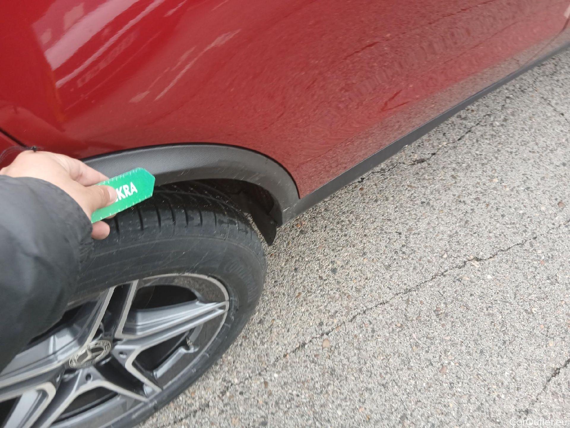  Mercedes  G-Klasee MERCEDES-BENZ GLC Coupé / 2019 / 5P / coupé GLC 220 d 4MATIC #35