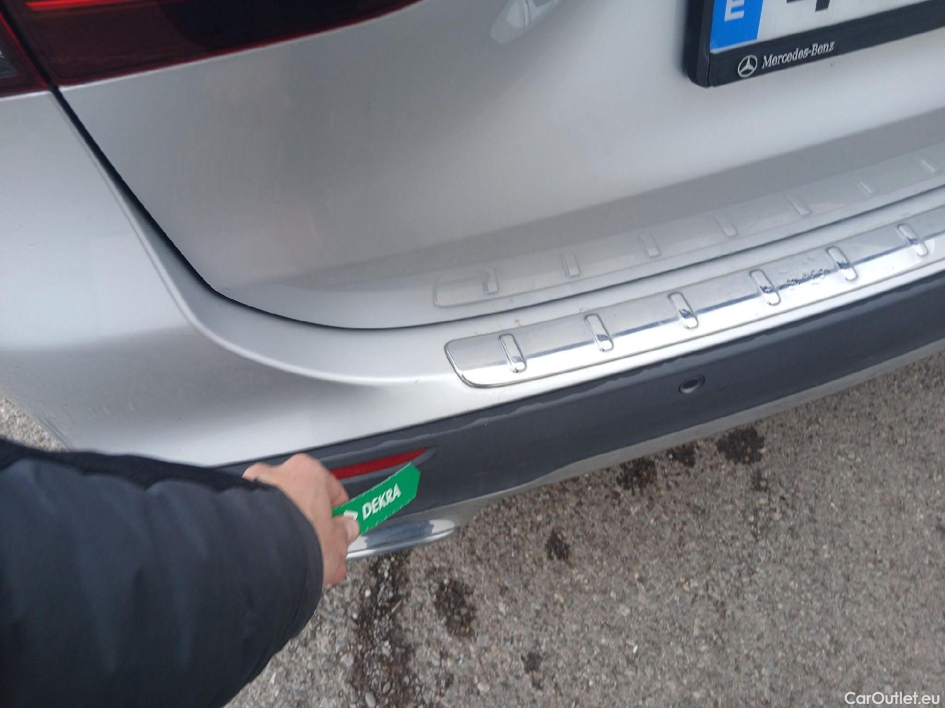  Mercedes  GLA MERCEDES-BENZ  / 2020 / 5P / todoterreno  250 e #8