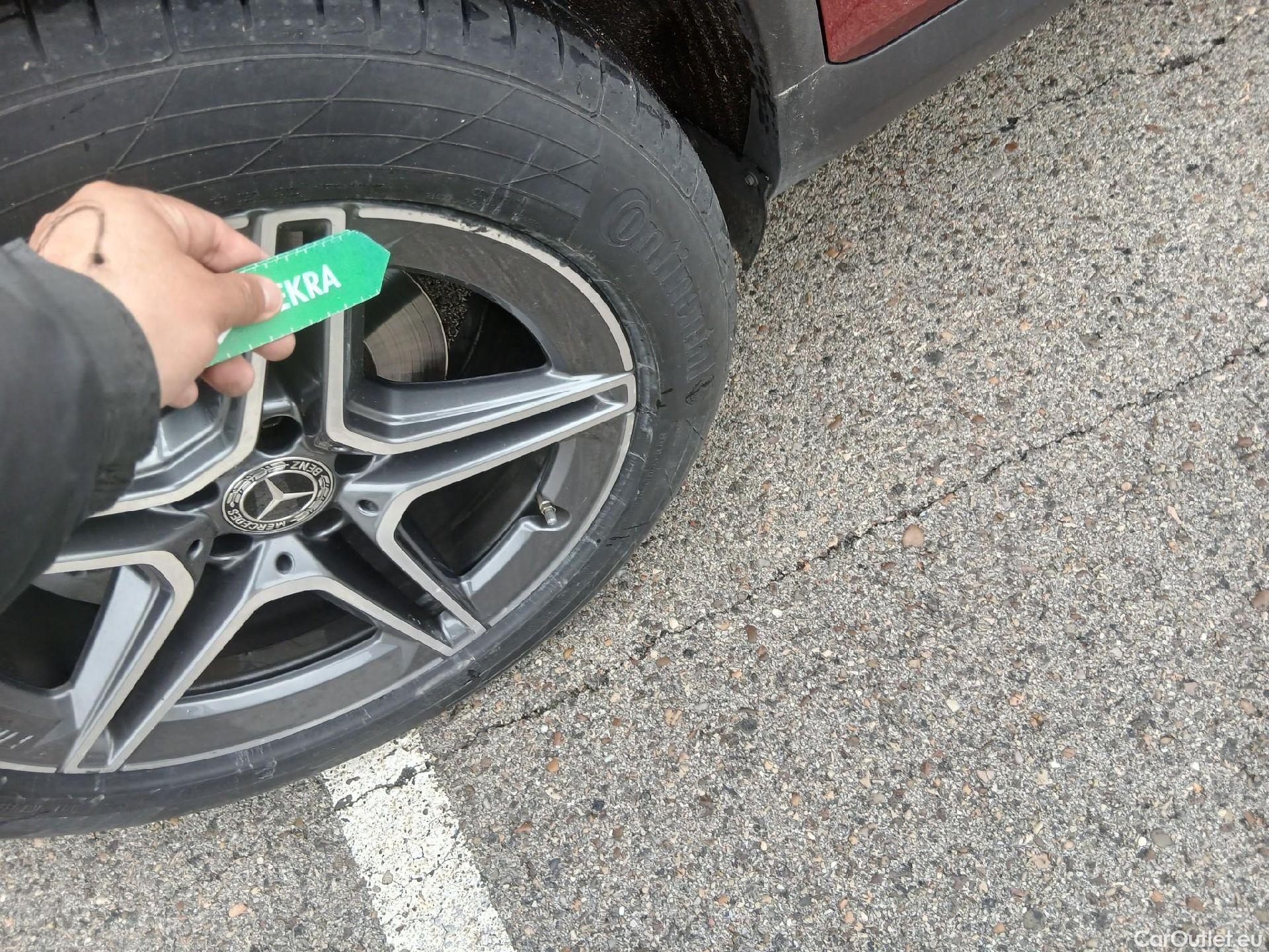  Mercedes  G-Klasee MERCEDES-BENZ GLC Coupé / 2019 / 5P / coupé GLC 220 d 4MATIC #37