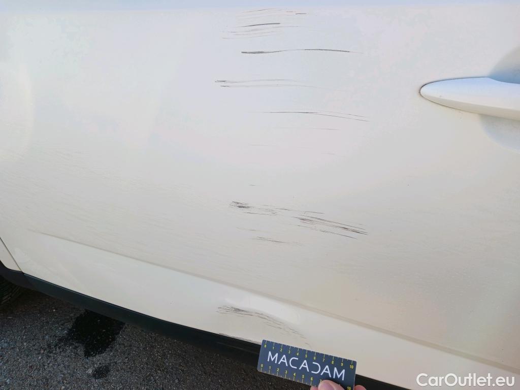  Nissan  Qashqai NISSAN  / 2021 / 5P / todoterreno DIG-T 116kW (158CV) mHEV Xtronic Acenta (AC2) #4