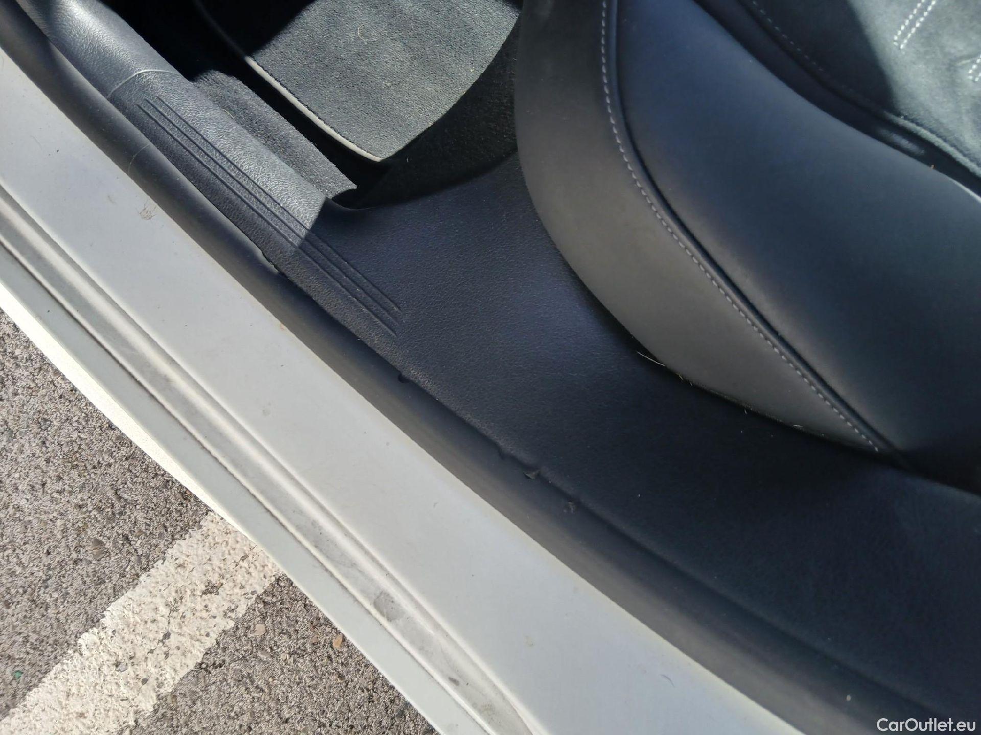  Mercedes  C-Klasse Clase C C 200 d (206.003)AMG AMG Line 185CV AT9 E6d #4