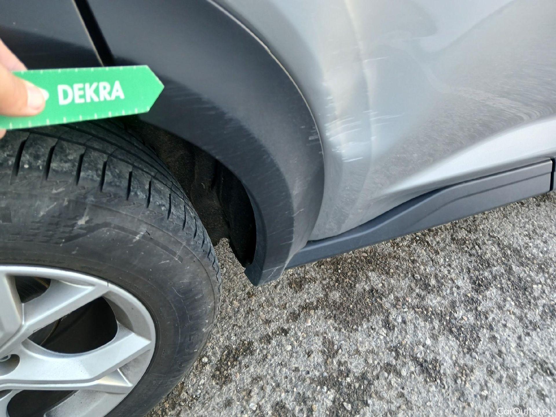  Nissan  Juke NISSAN  / 2019 / 5P / crossover DIG-T 84 kW (114 CV) DCT 7 V N-Connecta #28