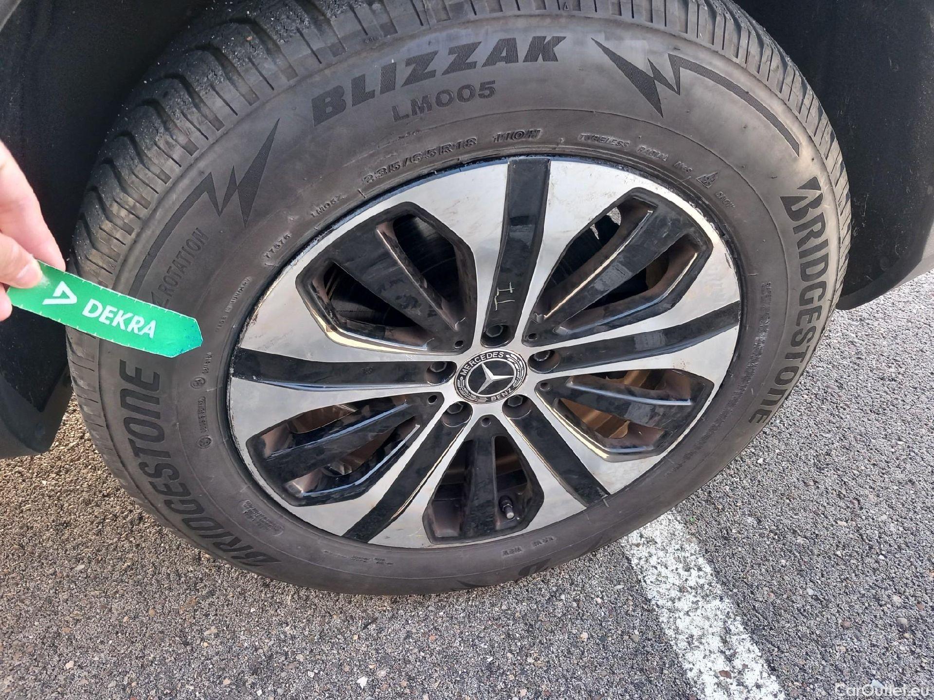  Mercedes  G-Klasee MERCEDES-BENZ Clase GLC / 2019 / 5P / todoterreno GLC 300 e 4MATIC #21