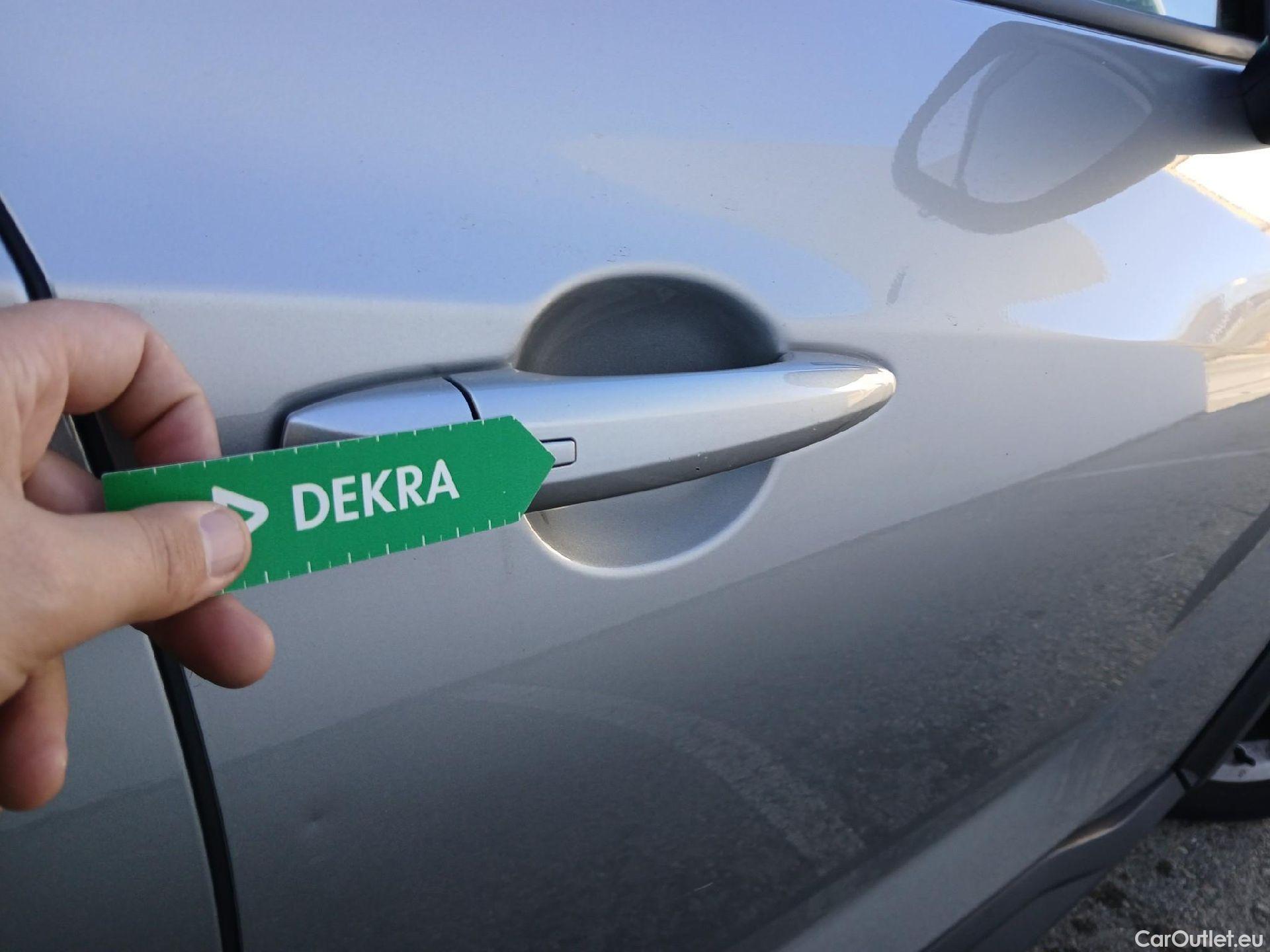  Nissan  Juke NISSAN  / 2019 / 5P / crossover DIG-T 84 kW (114 CV) DCT 7 V N-Connecta #32