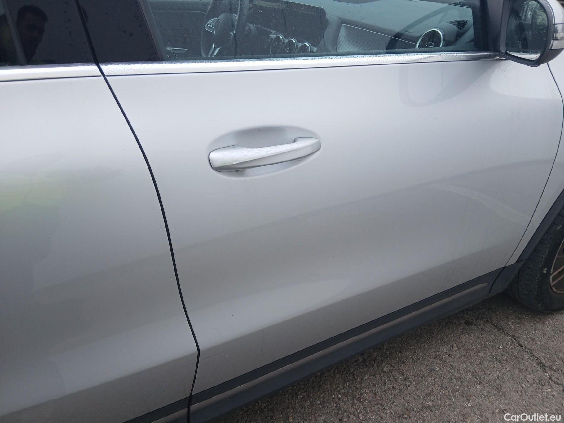  Mercedes  GLA MERCEDES-BENZ  / 2020 / 5P / todoterreno  250 e #14