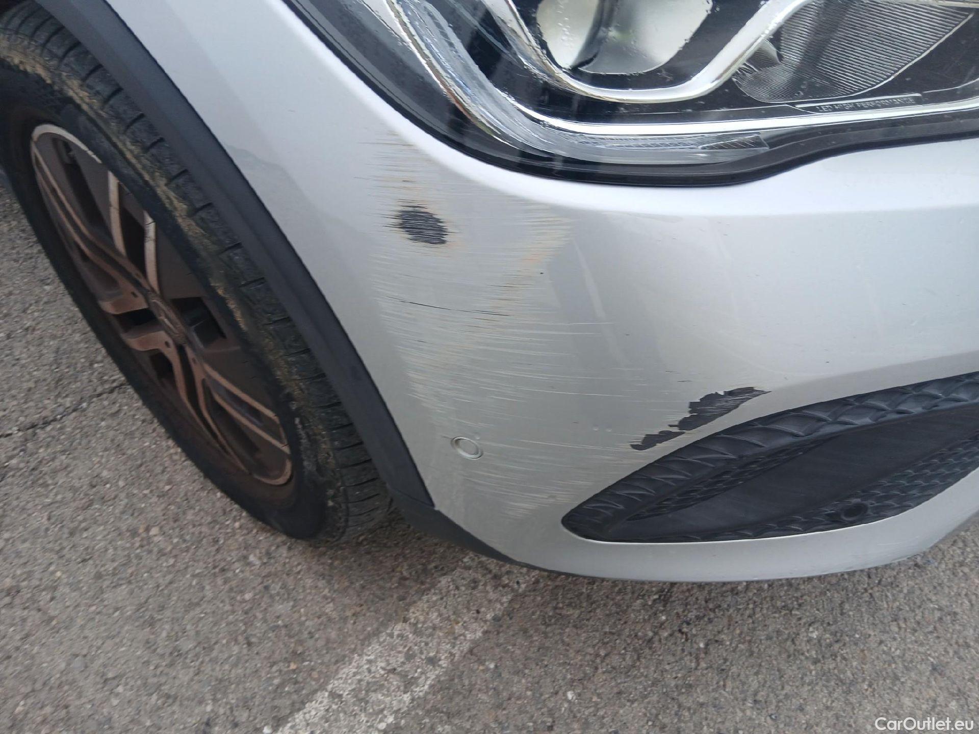  Mercedes  GLA MERCEDES-BENZ  / 2020 / 5P / todoterreno  250 e #1