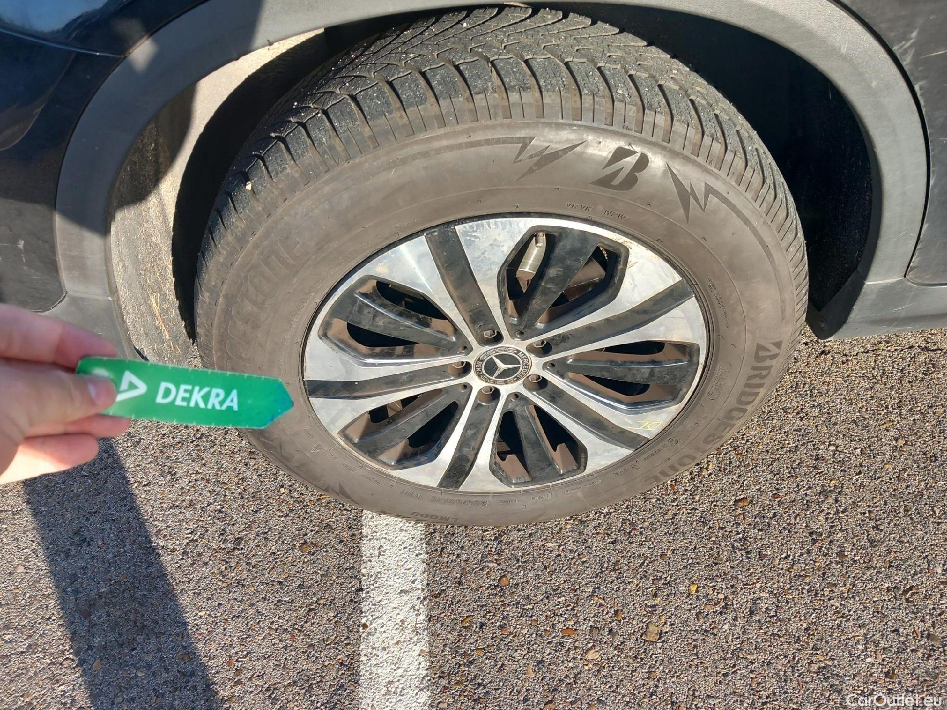  Mercedes  G-Klasee MERCEDES-BENZ Clase GLC / 2019 / 5P / todoterreno GLC 300 e 4MATIC #38