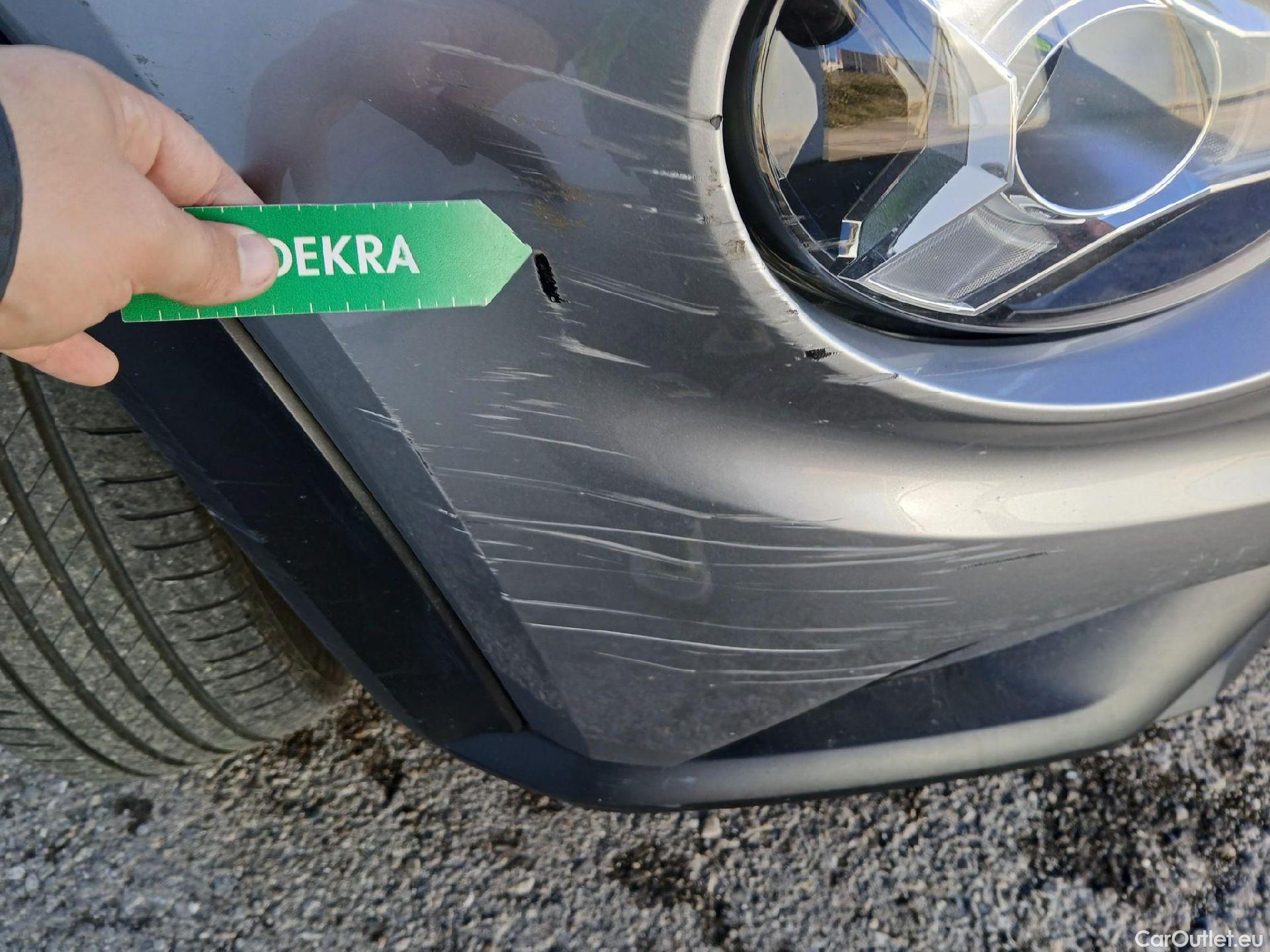  Nissan  Juke NISSAN  / 2019 / 5P / crossover DIG-T 84 kW (114 CV) DCT 7 V N-Connecta #4