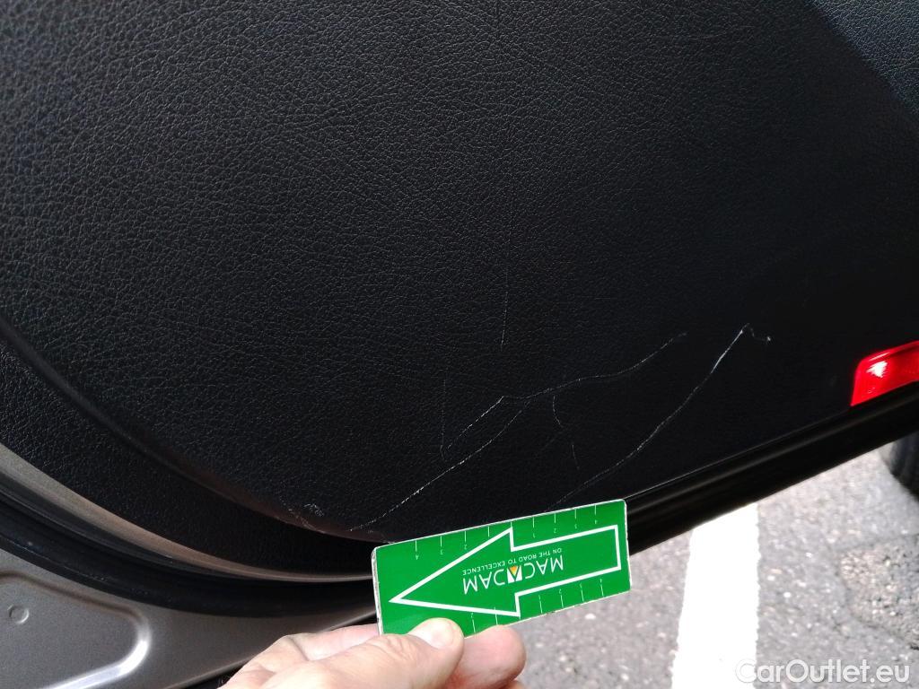  Mercedes  G-Klasee MERCEDES-BENZ GLE / 2018 / 5P / todoterreno GLE 300 d 4MATIC #17