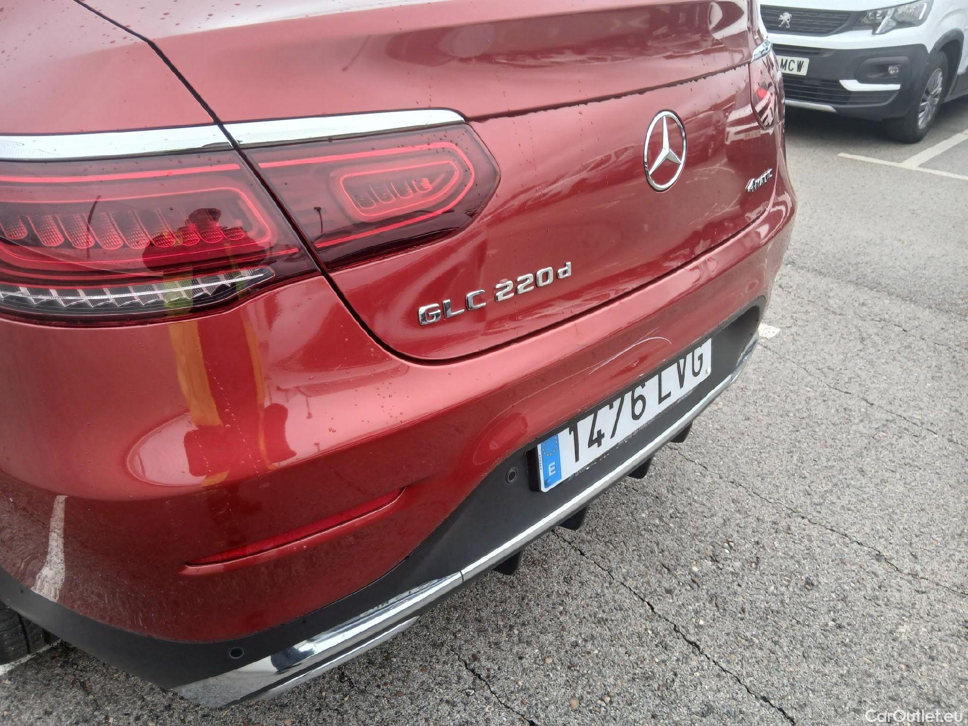  Mercedes  G-Klasee MERCEDES-BENZ GLC Coupé / 2019 / 5P / coupé GLC 220 d 4MATIC #24