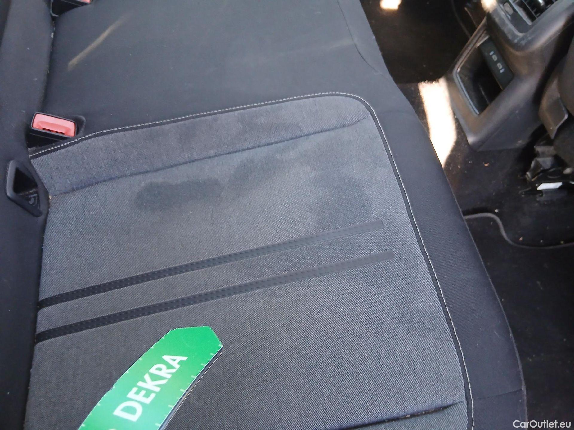  Seat  ATECA SEAT  1.5 TSI 110kW DSG S&S Style Go #31