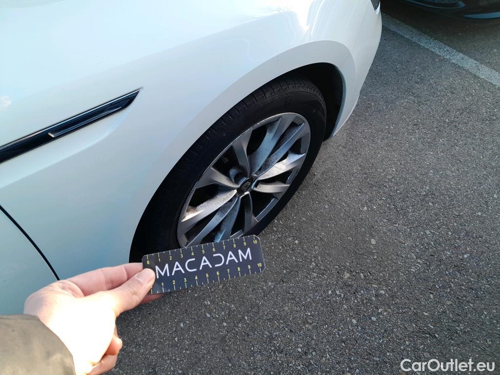  Renault  Megane RENAULT Mégane / 2015 / 5P / familiar Sp. Tourer Zen En. dCi 81kW (110CV) #8