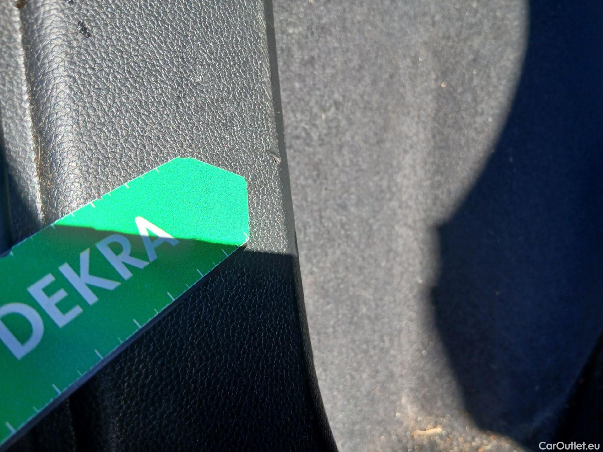  Seat  ATECA SEAT  1.5 TSI 110kW DSG S&S Style Go #48