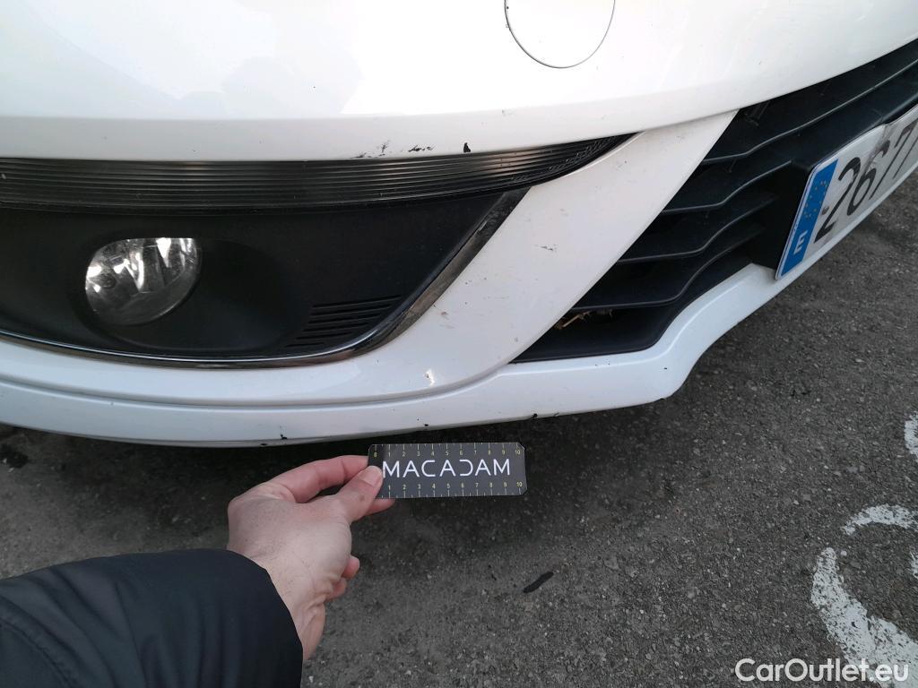  Renault  Megane RENAULT Mégane / 2015 / 5P / familiar Sp. Tourer Zen En. dCi 81kW (110CV) #13