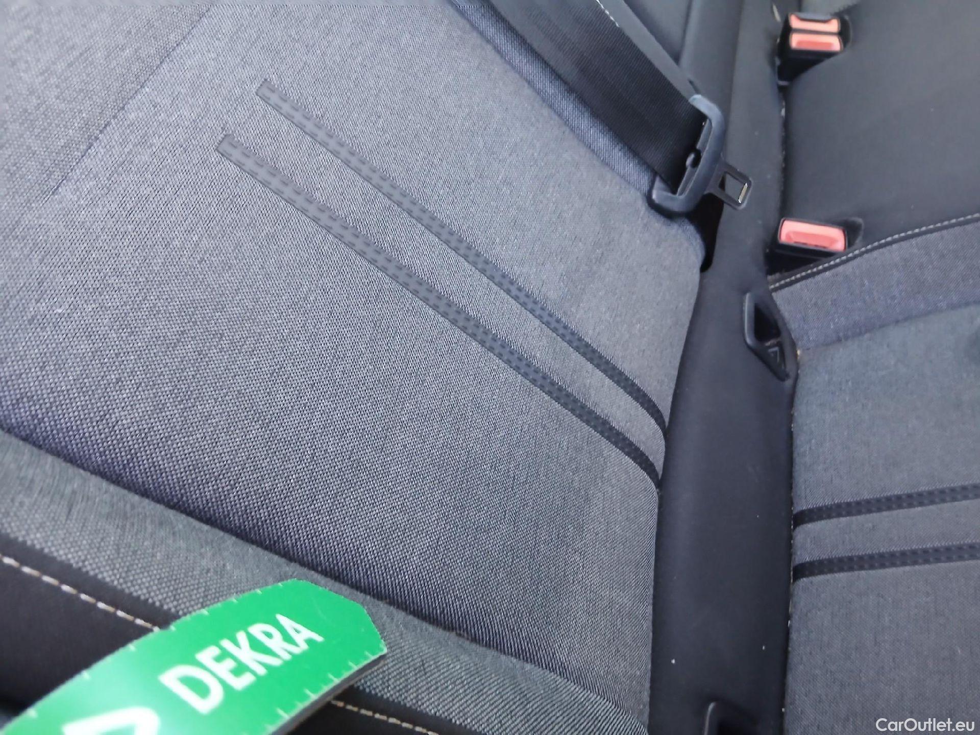  Seat  ATECA SEAT  1.5 TSI 110kW DSG S&S Style Go #29