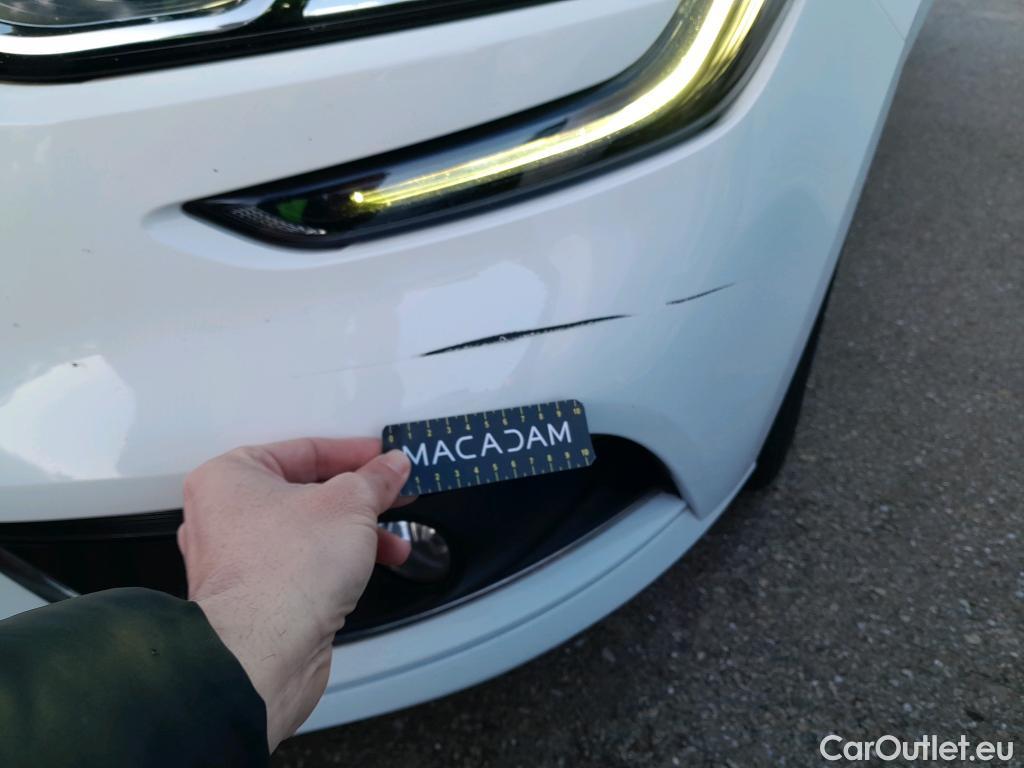  Renault  Megane RENAULT Mégane / 2015 / 5P / familiar Sp. Tourer Zen En. dCi 81kW (110CV) #14