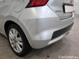  Nissan  Micra NISSAN  / 2016 / 5P / BERLINA IG¿T 100 ACENTA XTRONIC #57