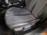  Peugeot  2008 PEUGEOT  / 2019 / 5P / CROSSOVER BLUEHDI 130 EAT8 ALLURE S/S AUT. #12